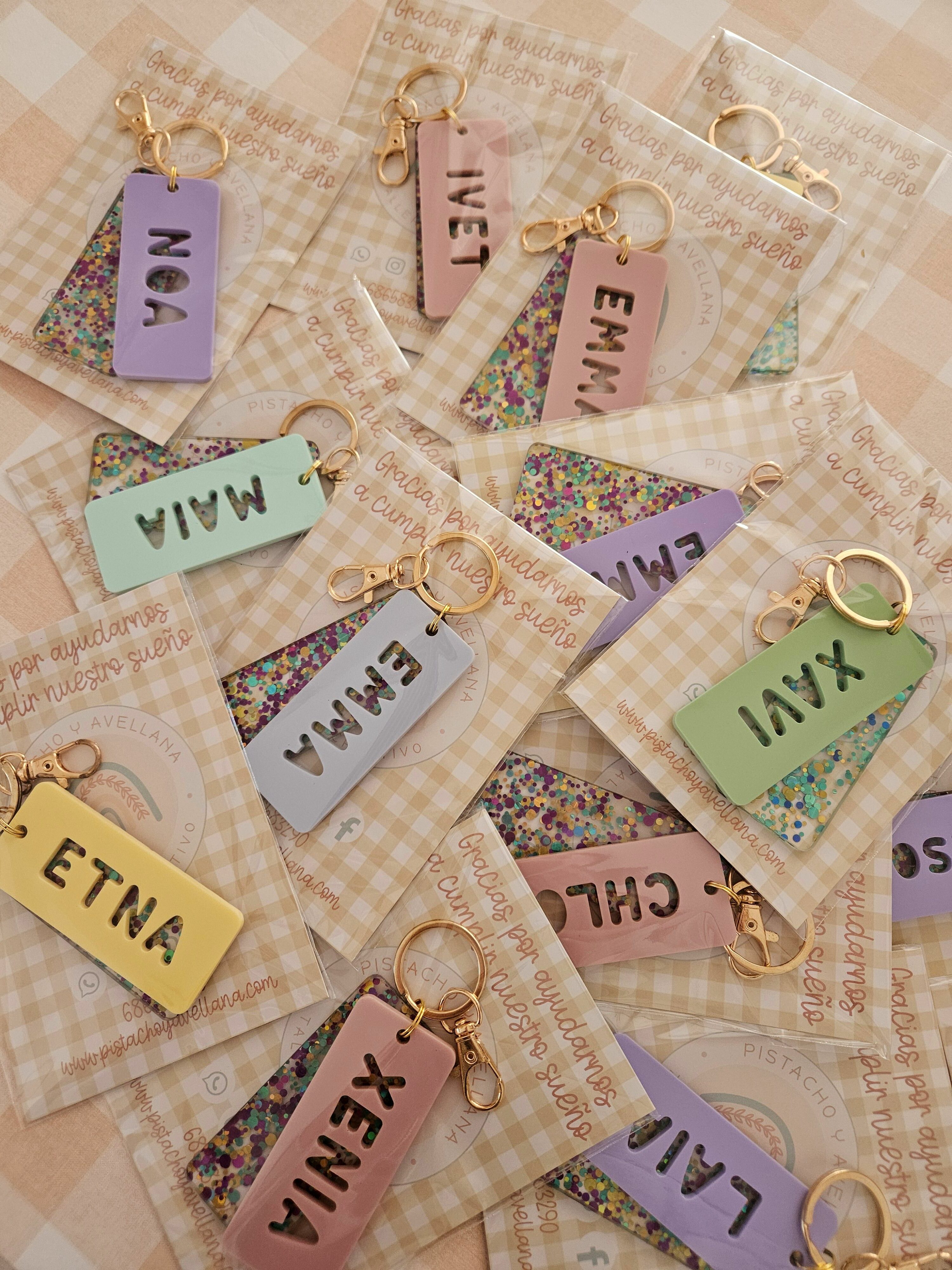 Llavero personalizado de colores