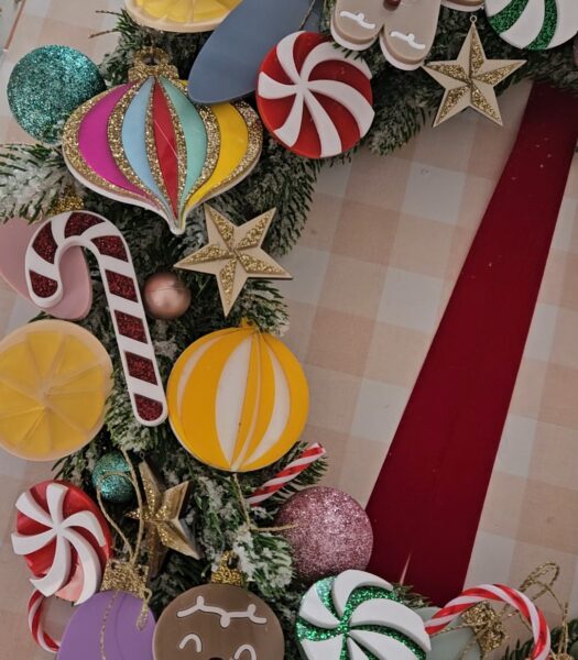 Corona de navidad artesanal