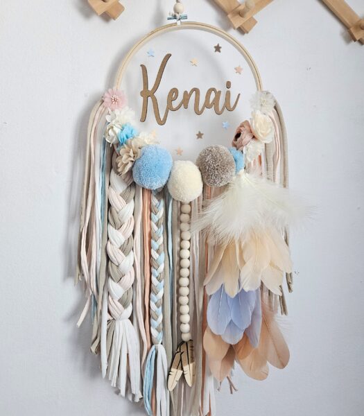 Atrapasueños con nombre en colores pastel